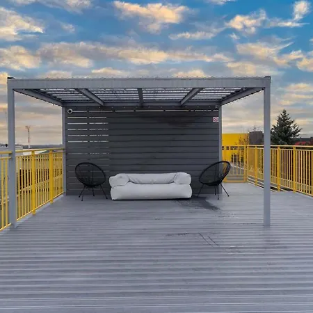 Апартаменты Air 103 *