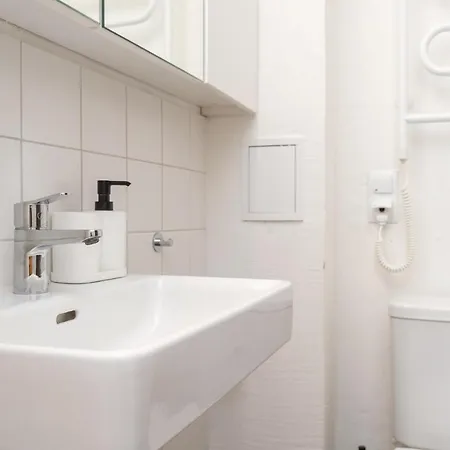 Апартаменти Air 103